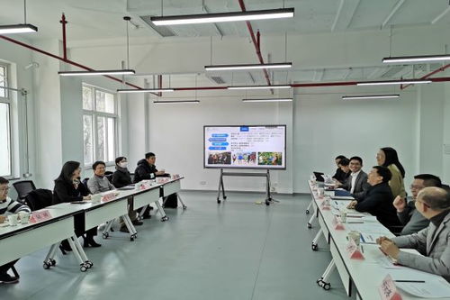 市發(fā)改委領(lǐng)導(dǎo)深入調(diào)研微電子學(xué)院 聚焦晶科微電子創(chuàng)新發(fā)展